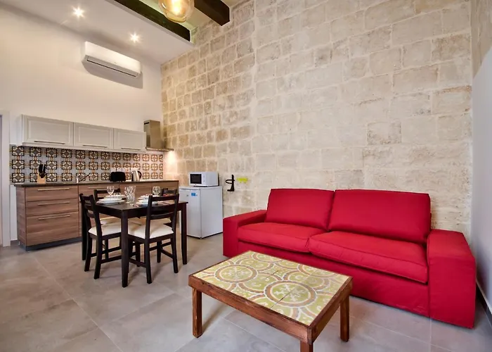 Old 6 By Vallettastay *