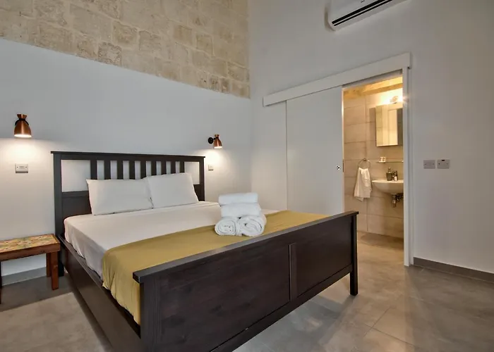 Old 6 By Vallettastay